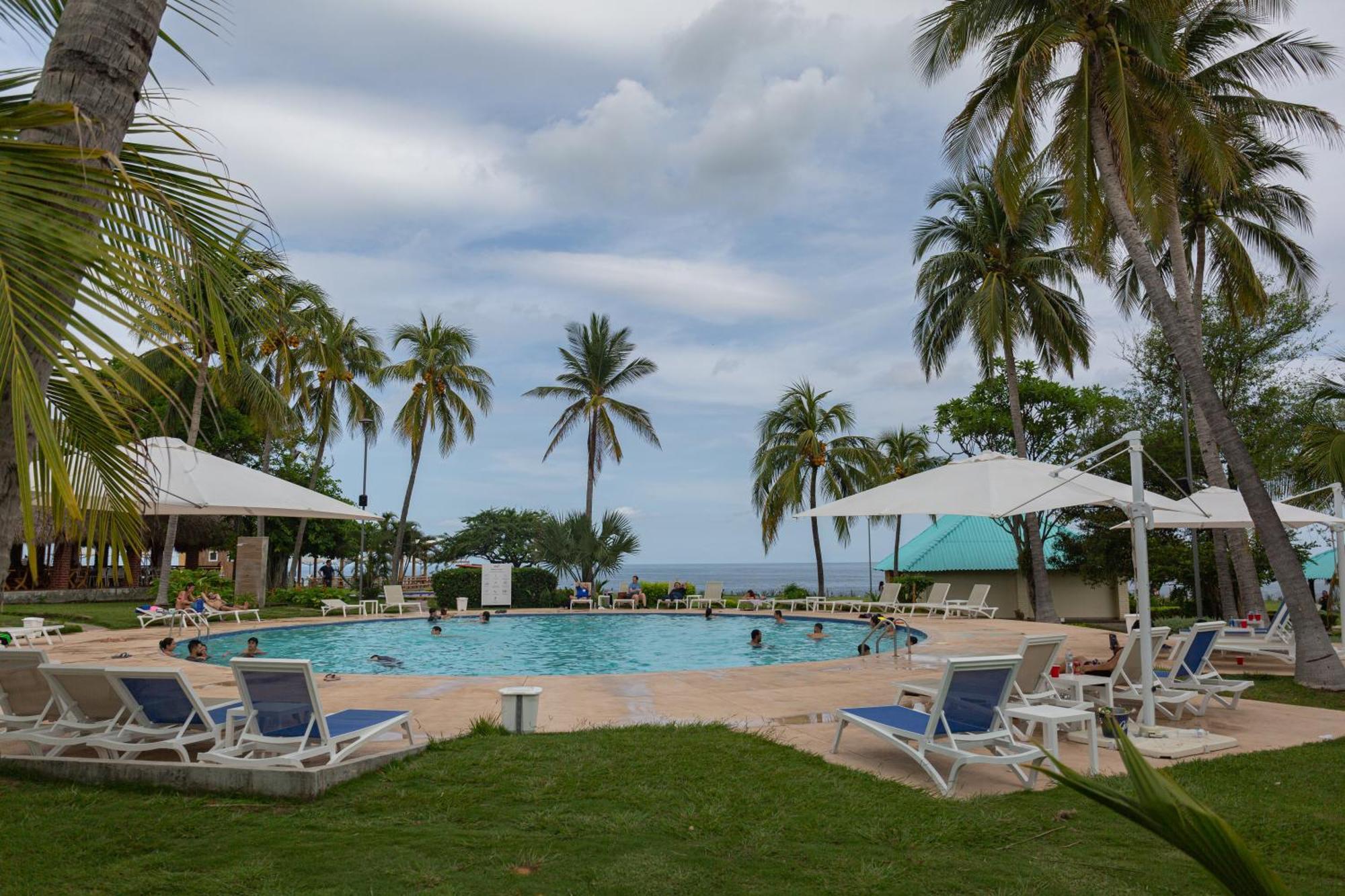 Atami Escape Resort Ла Либертад Екстериор снимка
