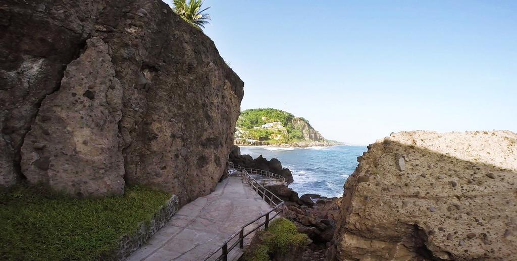 Atami Escape Resort Ла Либертад Екстериор снимка